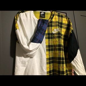 WOMENS NIKE PLAID CROPED LONG SLEEVE T-SHIRT